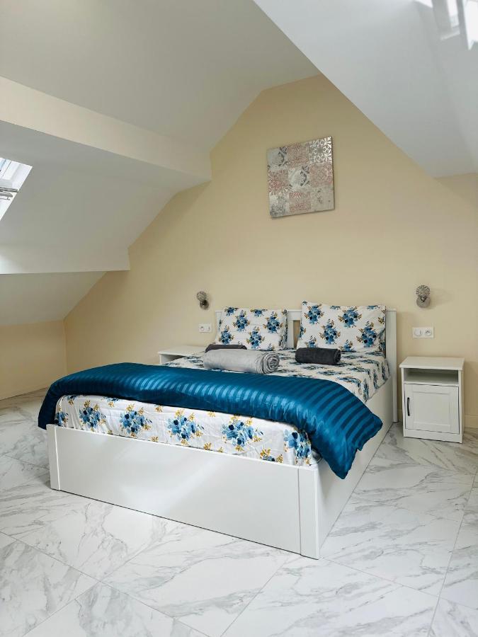 Silver House Pierrefitte-sur-Seine Dış mekan fotoğraf