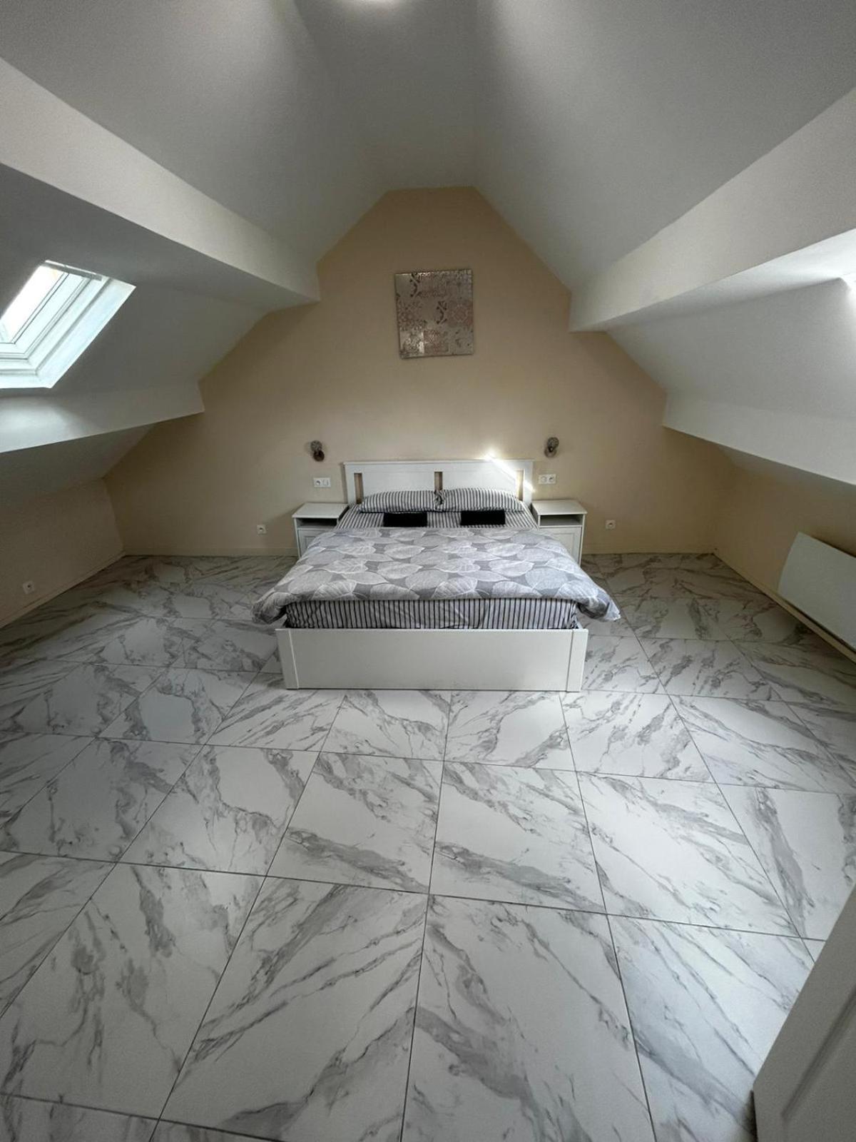 Silver House Pierrefitte-sur-Seine Dış mekan fotoğraf